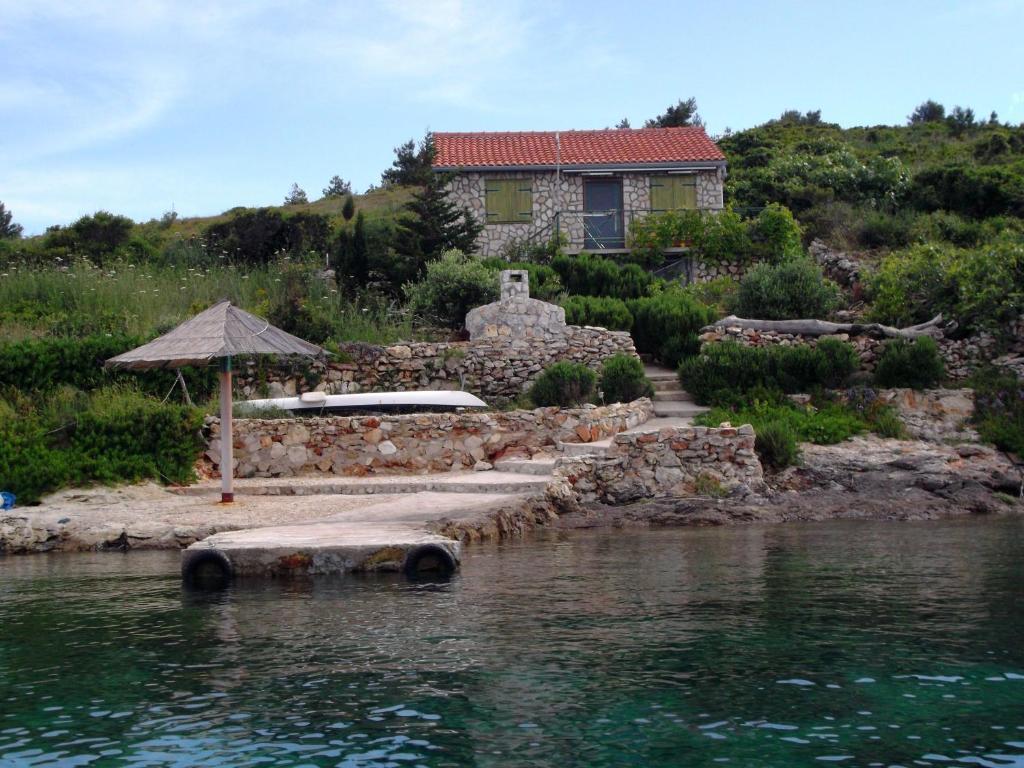 Fotografia z galérie ubytovania Secluded fisherman's cottage Brusnjak, Kornati - 16815 v Murteri