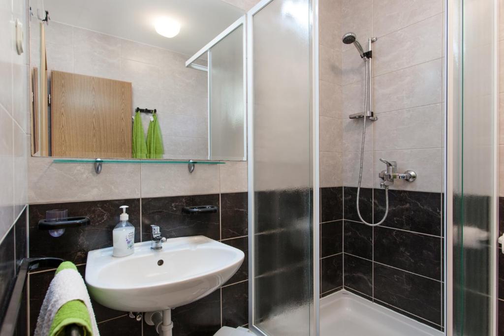 Kúpeľňa v ubytovaní Studio Duce 16877d