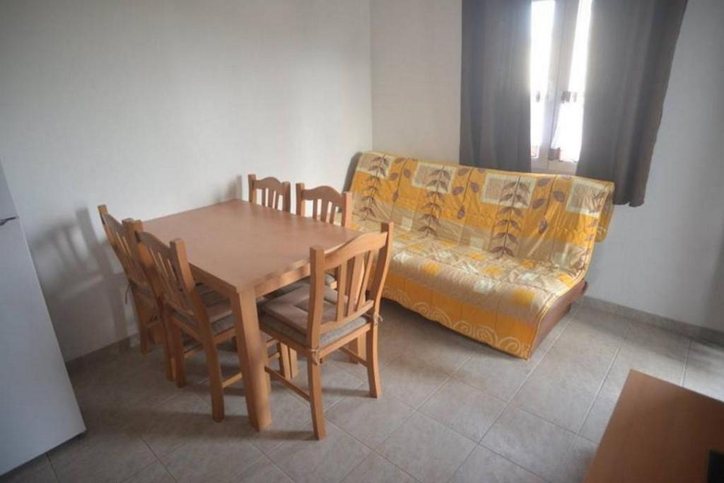 Fotografie z fotogalerie ubytování Apartments by the sea Kraj, Pasman - 16741 v destinaci Tkon