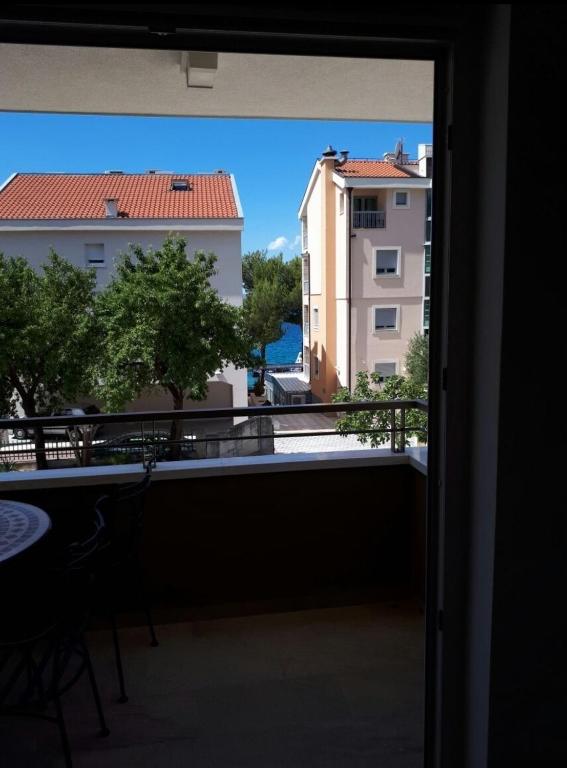 Fotografie z fotogalerie ubytování Apartments by the sea Makarska - 16786 v destinaci Makarska