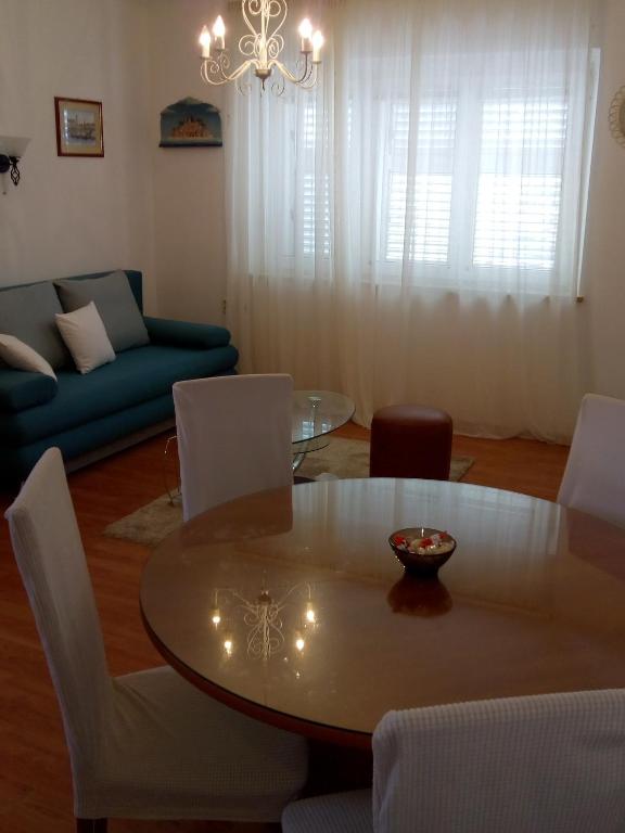 Fotografia z galérie ubytovania Apartments with WiFi Split - 16881 v Splite