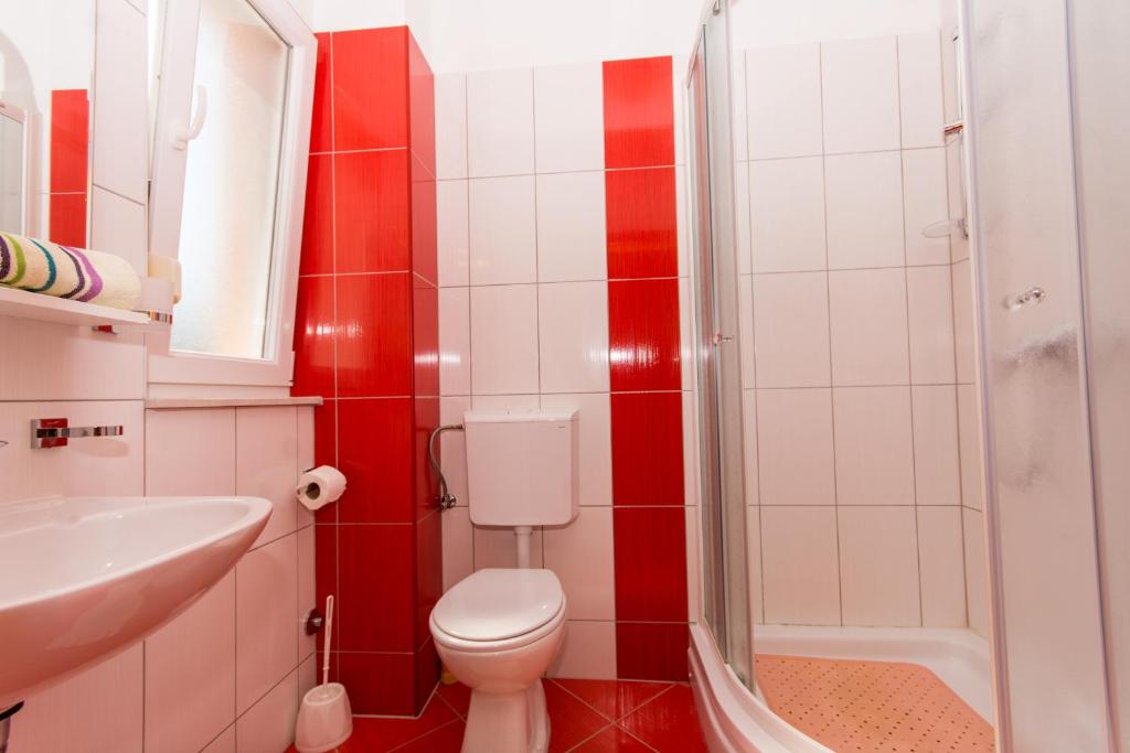 Fotografia z galérie ubytovania Apartment Okrug Gornji 16901a v Trogiri