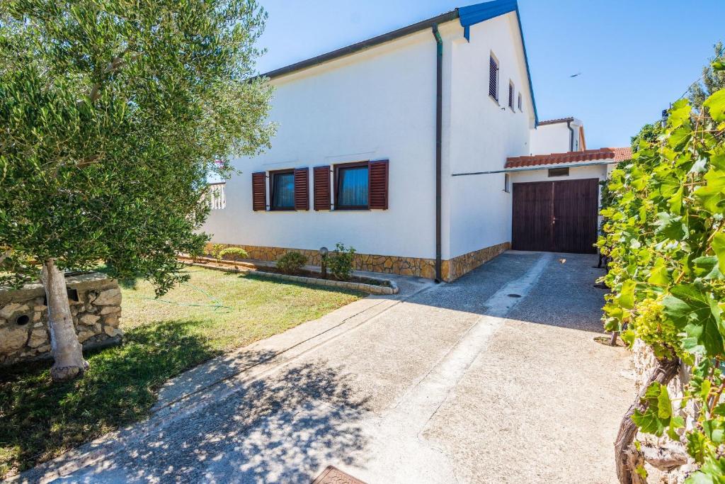 Budynek, w którym mieści się apartament