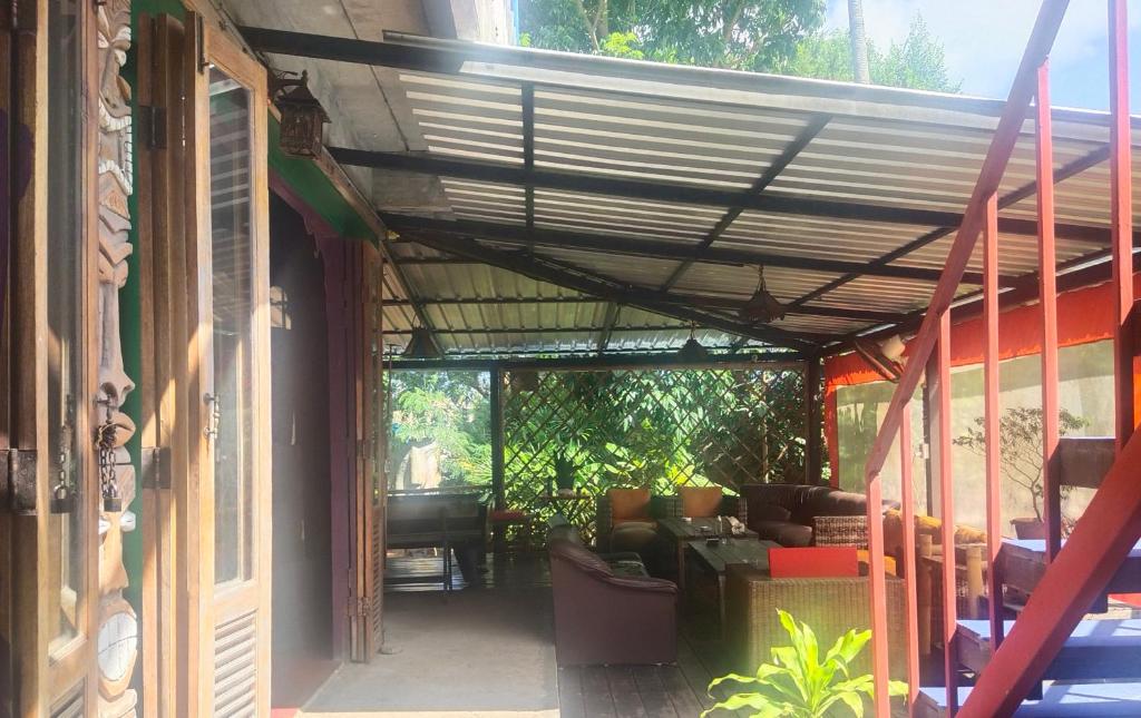 Jardín al aire libre en MoovInn Garden Guesthouse