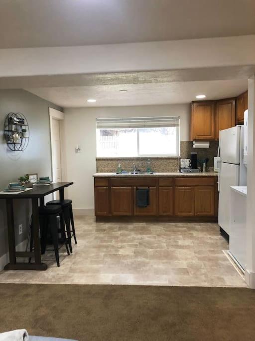 Cozy Getaway near USU - Housity