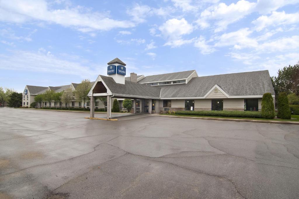 Imagen de la galería de Boarders Inn & Suites by Cobblestone Hotels - Faribault, en Faribault