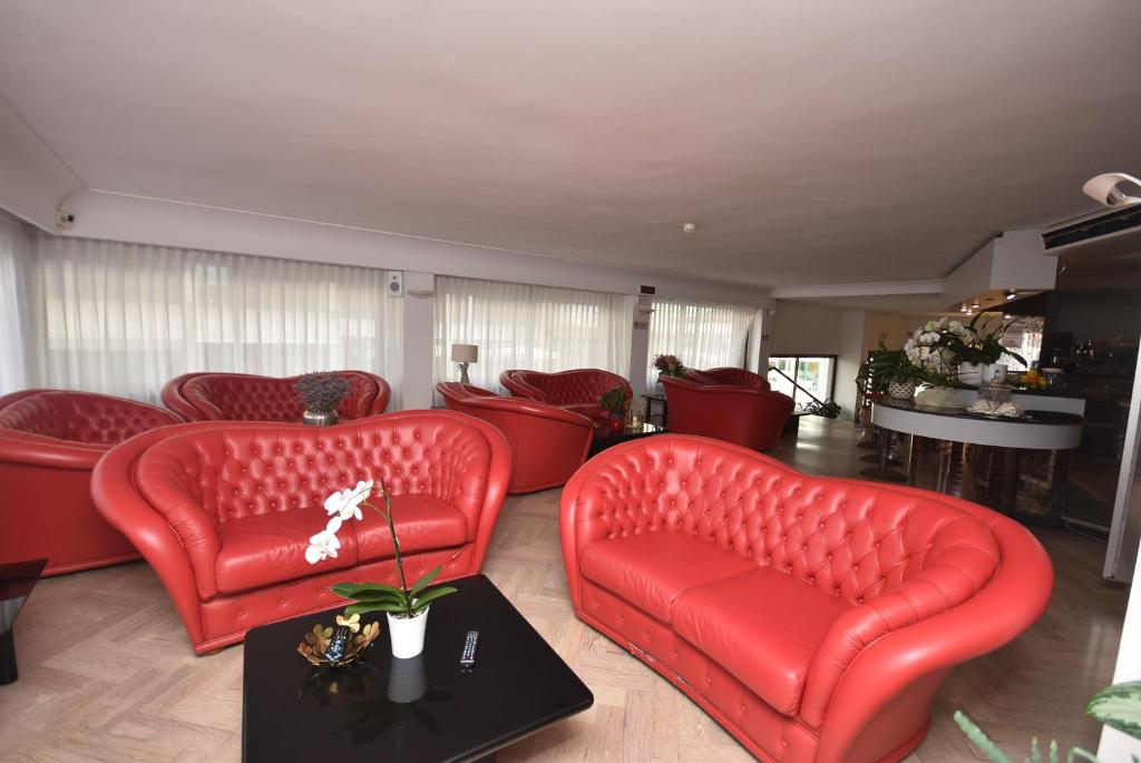 Posezení v ubytování Hotel Eden