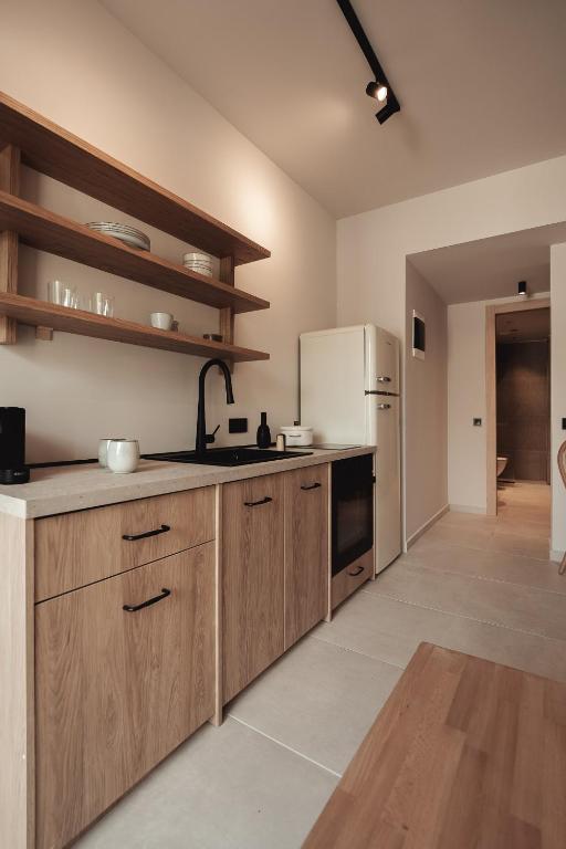 Om Living Afitos - 18