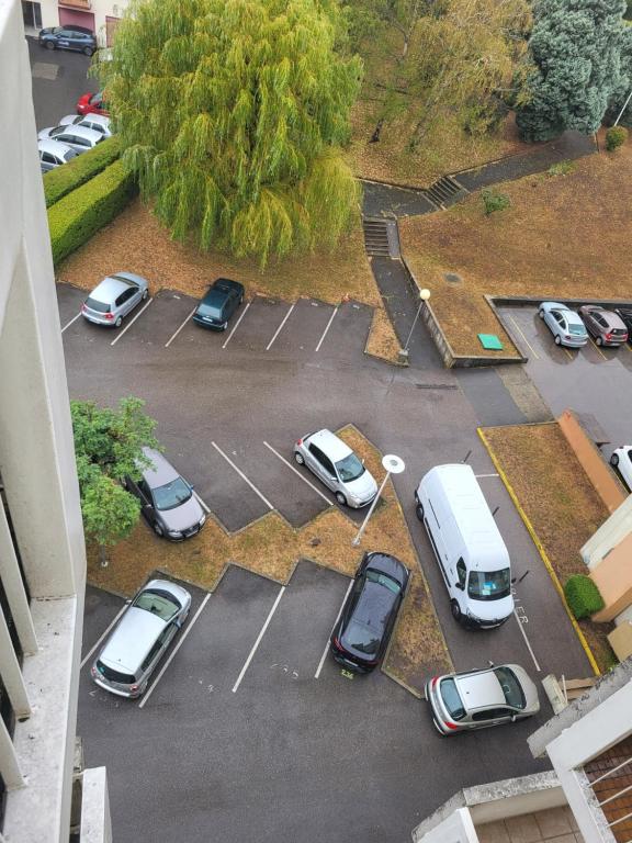 Appartement tranquille cocooning parking terrasse