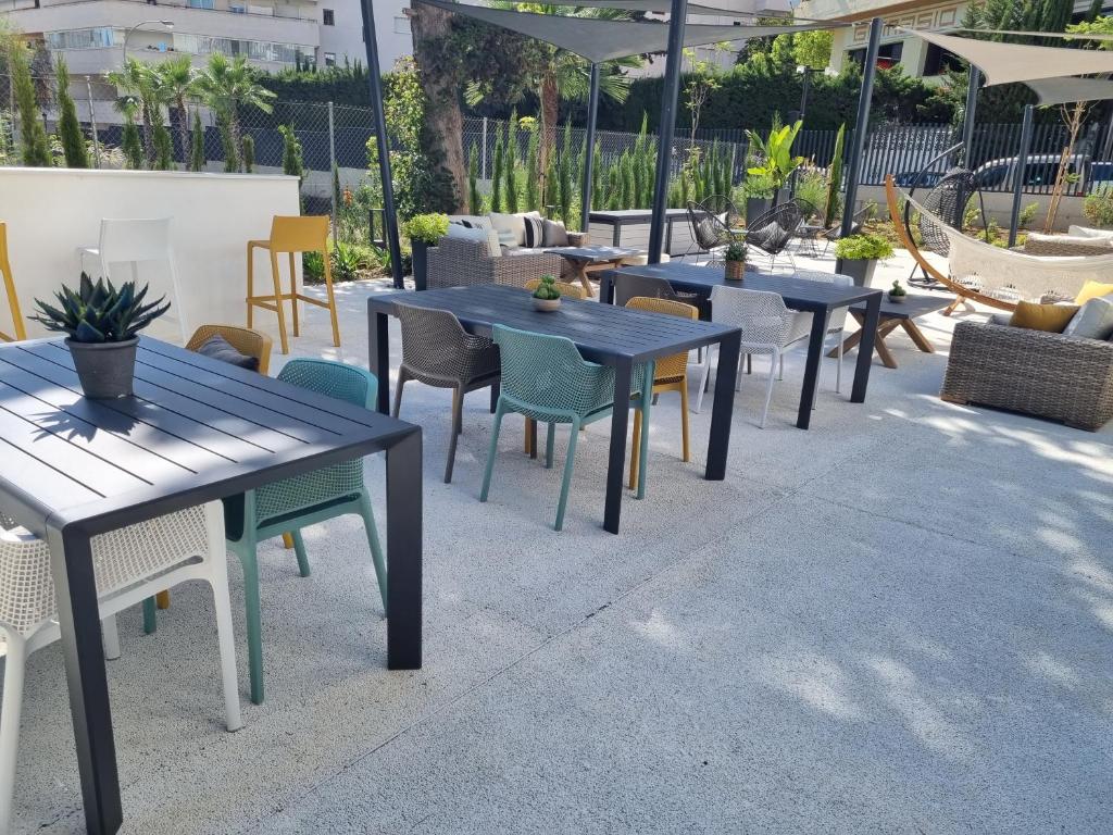 Fotografia z galérie ubytovania TOPLAGE Marbella Neubau Luxus-Apartment, Strand und Altstadt in Minuten zu Fuss v Marbelli
