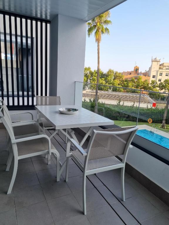 Balkón alebo terasa v ubytovaní TOPLAGE Marbella Neubau Luxus-Apartment, Strand und Altstadt in Minuten zu Fuss