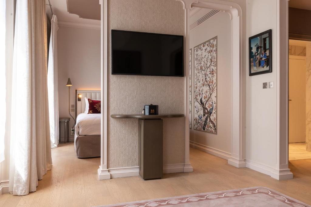 Hotel de Montesquieu - Resim 41