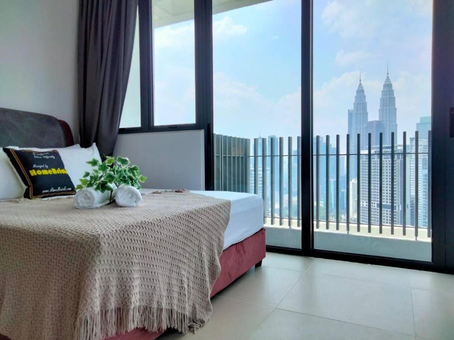 Colony Residence KLCC by HomeBrickz, Kuala Lumpur (updated prices 2024)