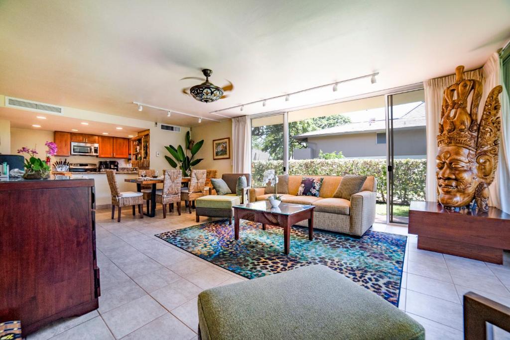 TIKI Condo*Ka'anapali Beach*Resort Fees Incl*2 SUITES!