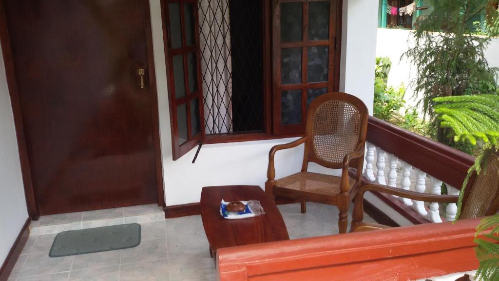 Devi Tourist Home - Standard Triple Room