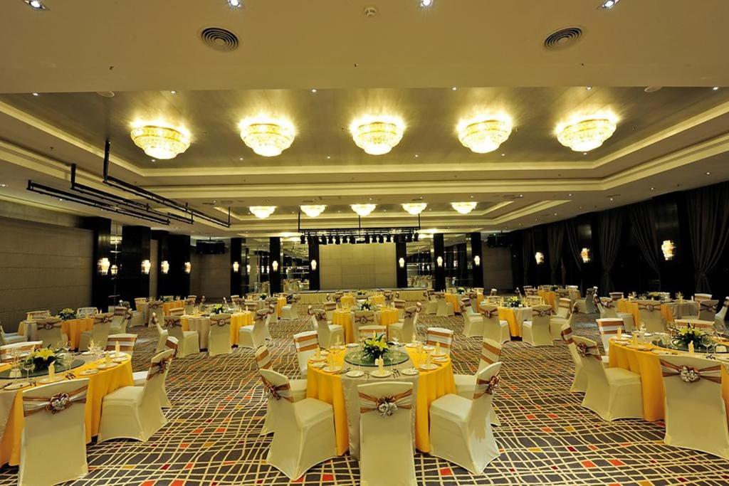 Restaurace v ubytování Ming Garden Hotel & Residences