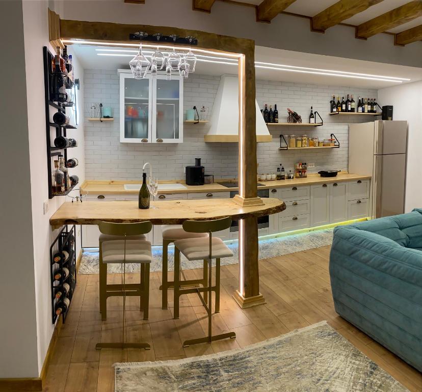 Luxury Home Beachfront - Image 5