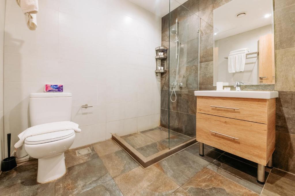 A bathroom at Brassbell l Zamalek l Jeddah Tower