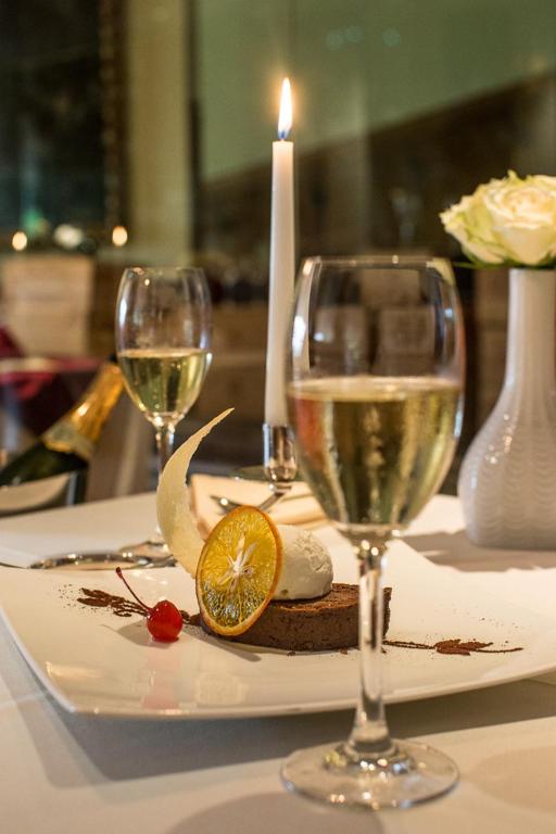 Lux Garden Hotel - Special Offer- Romantic Package