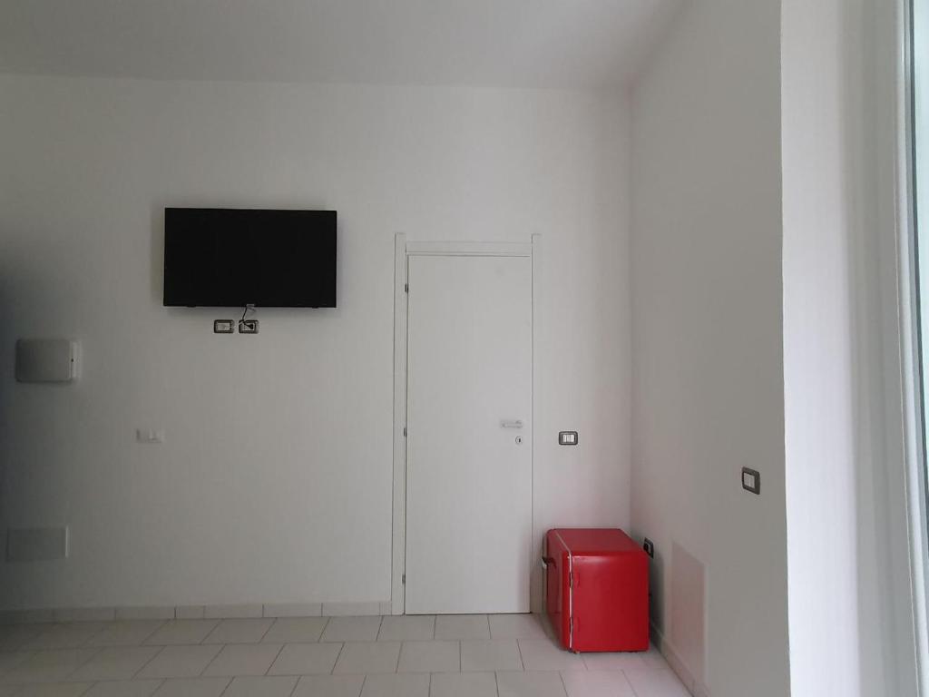 Telewizja i/lub zestaw kina domowego w obiekcie Affittacamere Casa Cynda