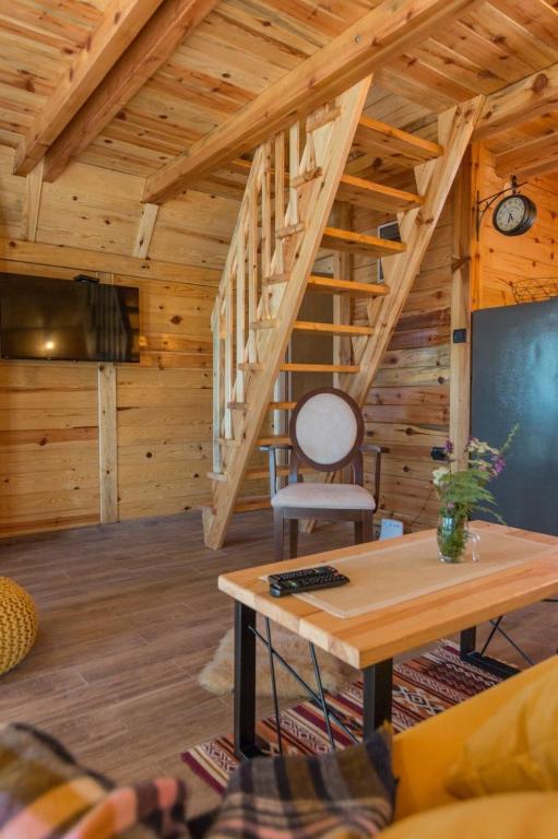 Posezení v ubytování Log cabins Banjska stena