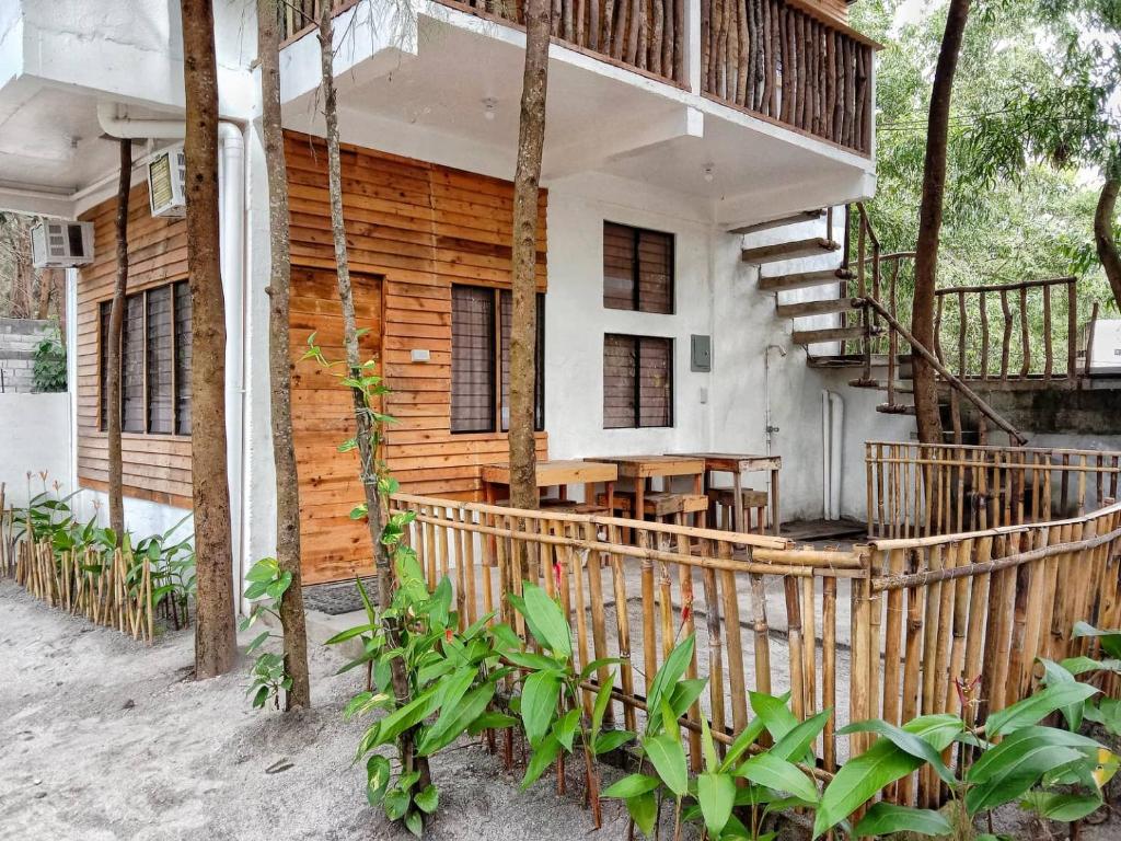 Limliwa Beach Resort, San Felipe, Philippines