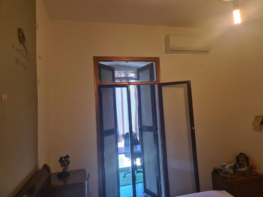 Łóżko lub łóżka w pokoju w obiekcie STEPHY HOUSE