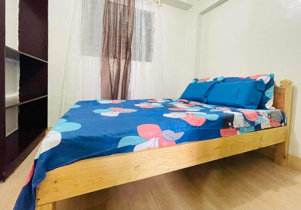 Alex’s Place – U403 B11 Mactan Oasis Gardens Condominium No elevator