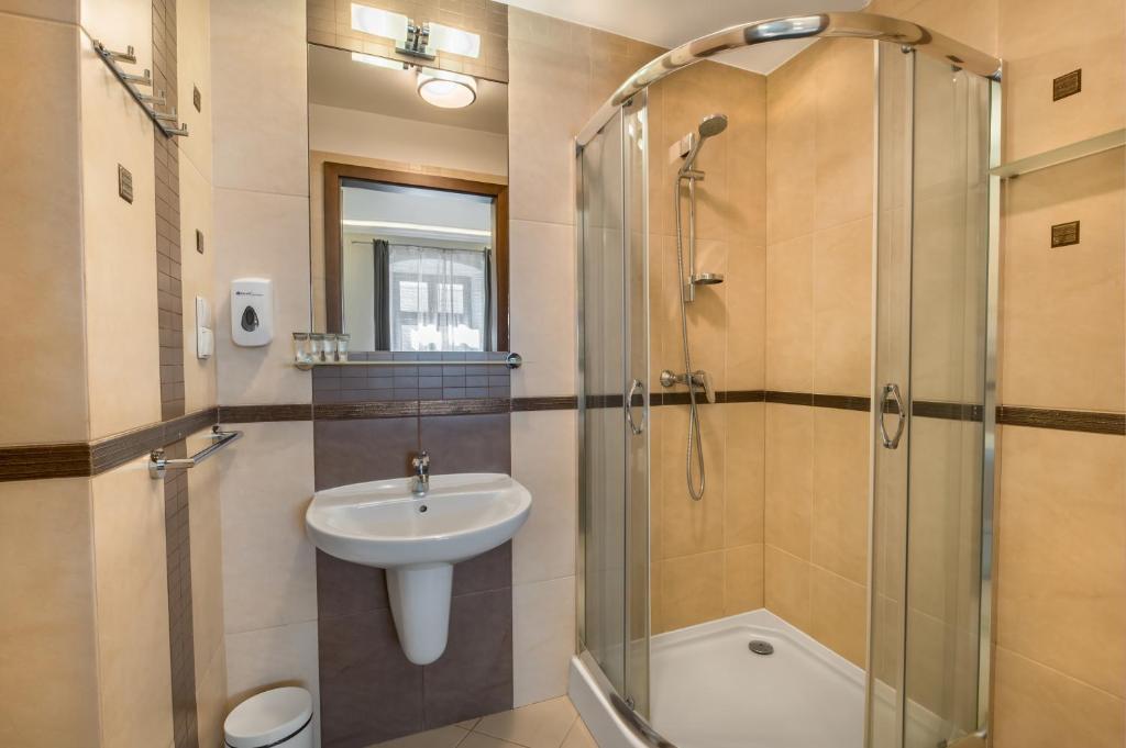 Apartamenty Rynek 20 - Tweelingzaal Met Badkamer