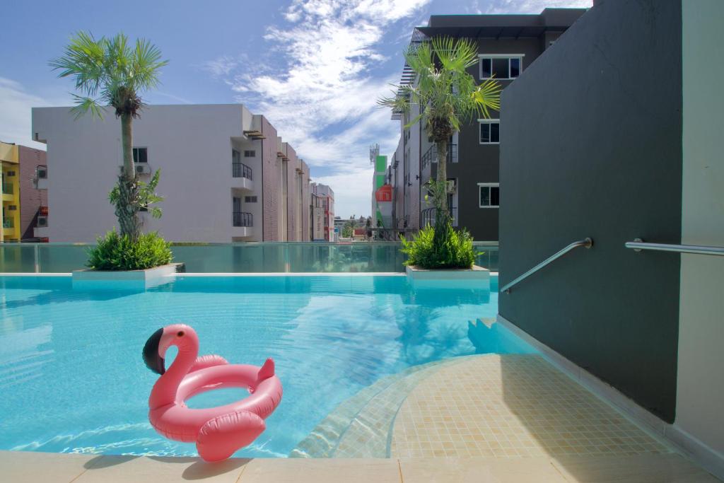 Bazén v ubytování Andakira Hotel - SHA Extra Plus nebo v jeho okolí
