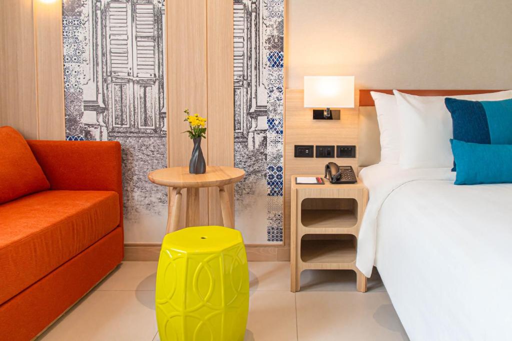 GLOW Mira Karon Beach - 19