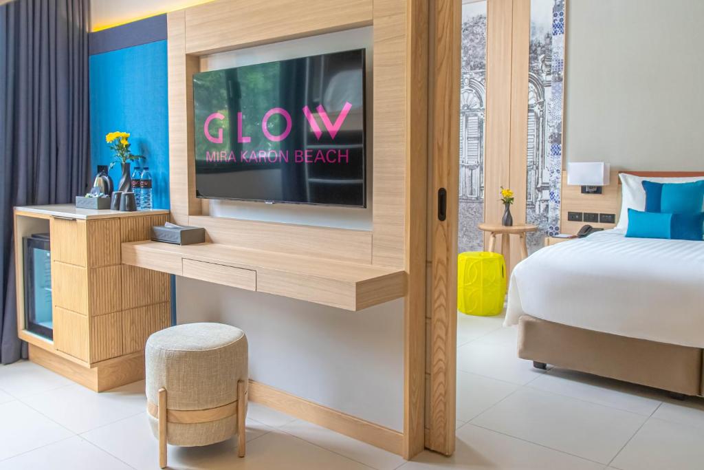 GLOW Mira Karon Beach - 16