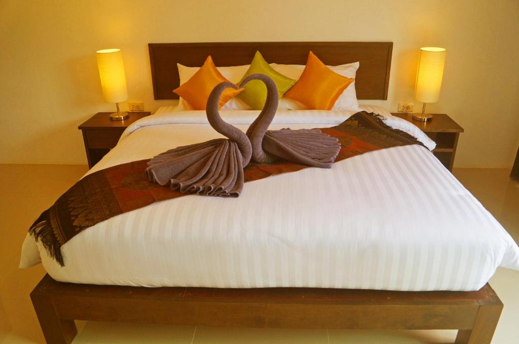 The Seashore Kamala Service Apartment - 9