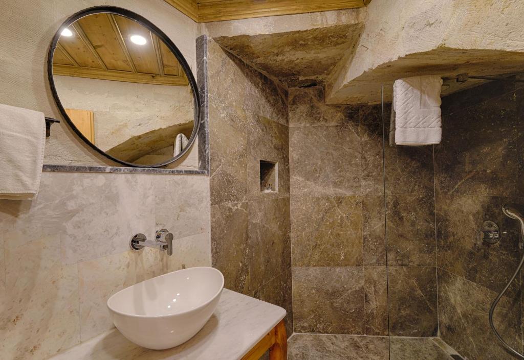 Concept Cave House - Suíte Com Terraço