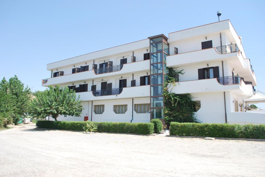 Budova, kde se hotel nachází