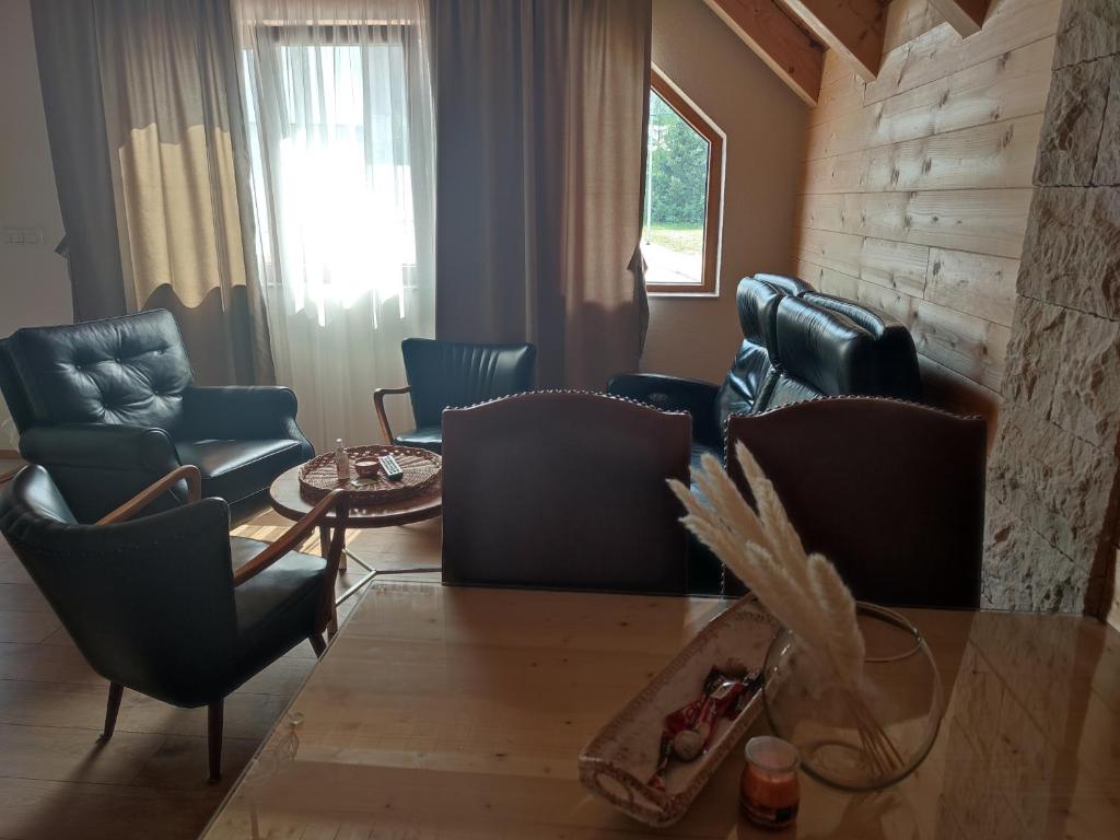 Posezení v ubytování Monte Pino Lux Apartments