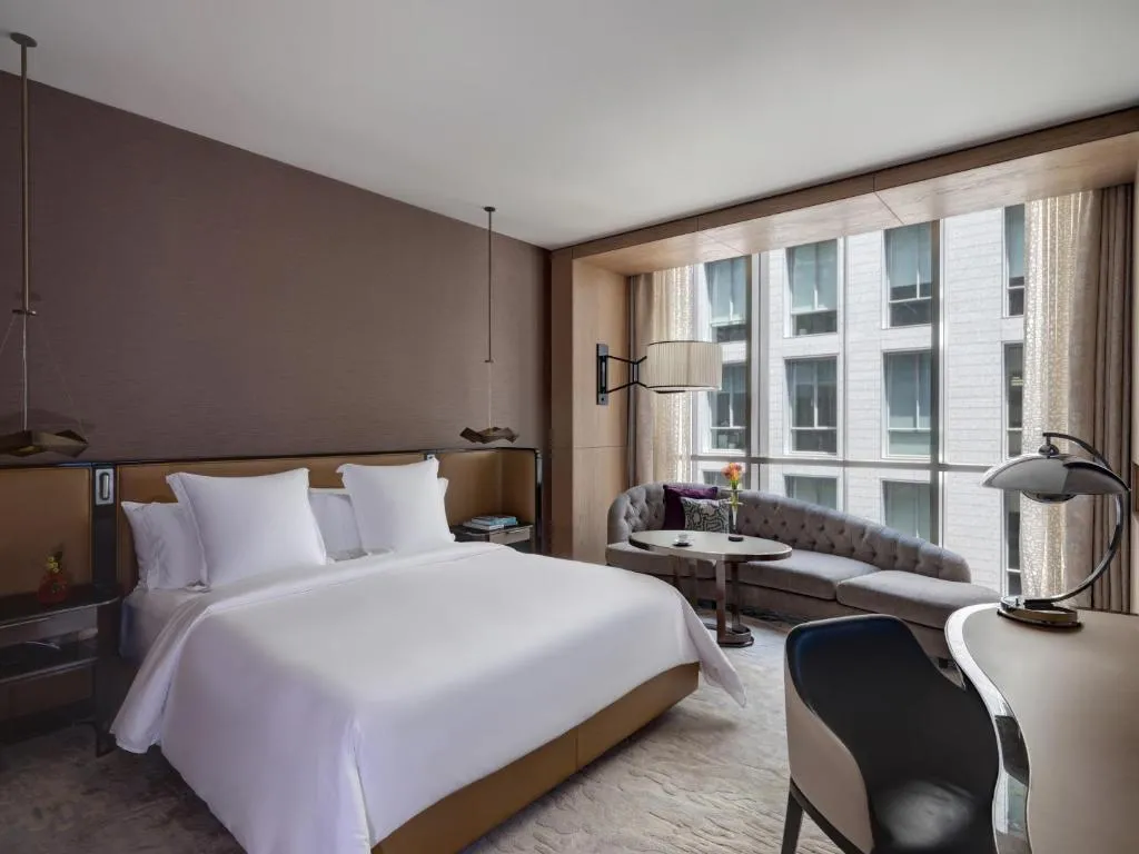 Deluxe DIFC King Room