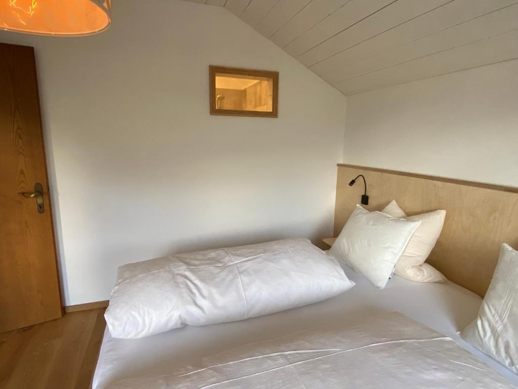 Llit o llits en una habitació de Waldruh