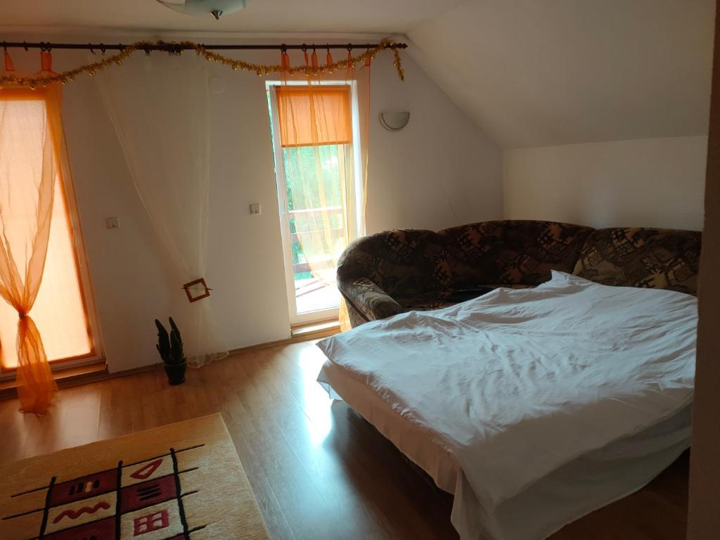 casa de vacanta szecenyi