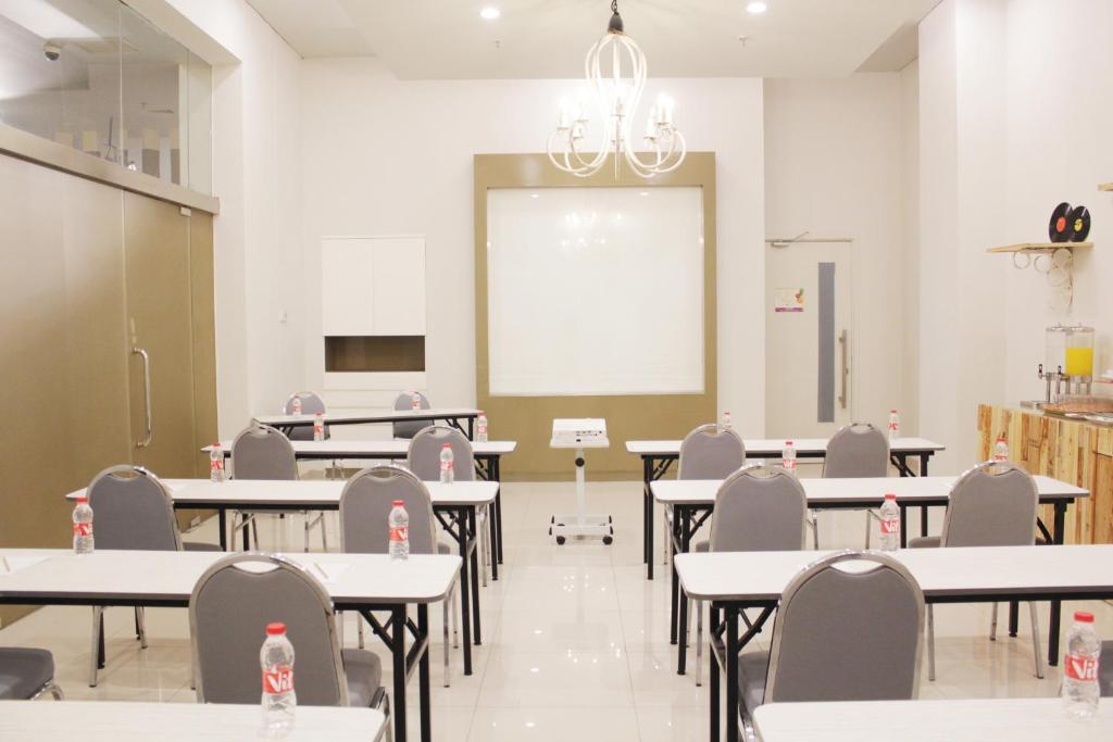 Konferenční prostory v ubytování POP! Hotel Kelapa Gading
