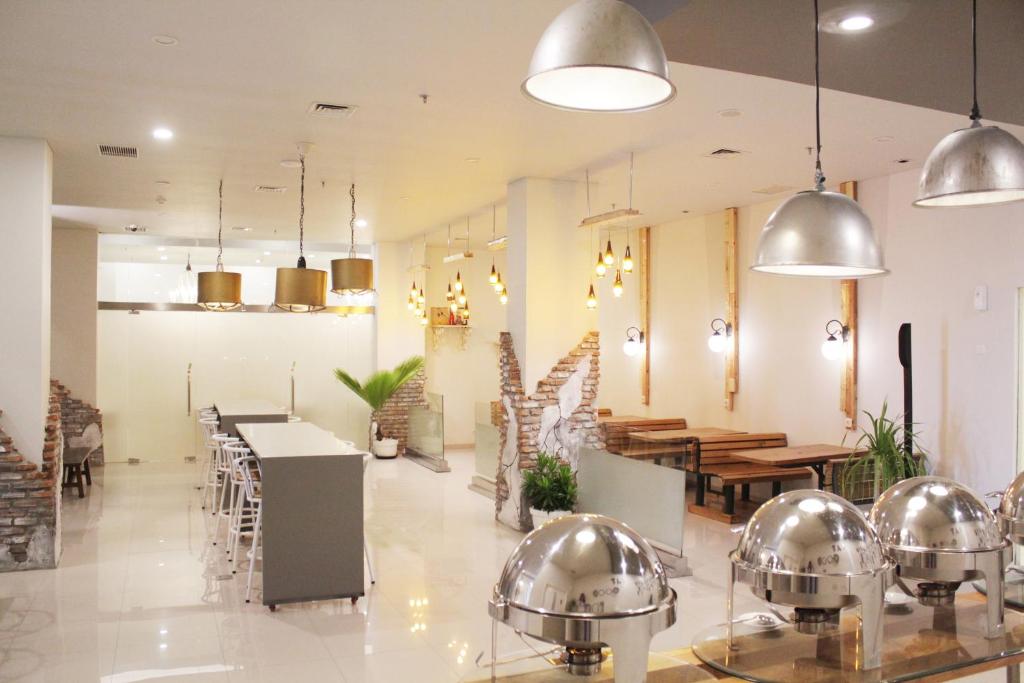 Restaurace v ubytování POP! Hotel Kelapa Gading