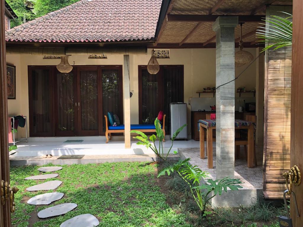 Zahrada ubytování Recep Bungalow