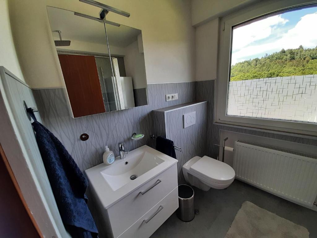 Koupelna v ubytování Gierske Wohnung