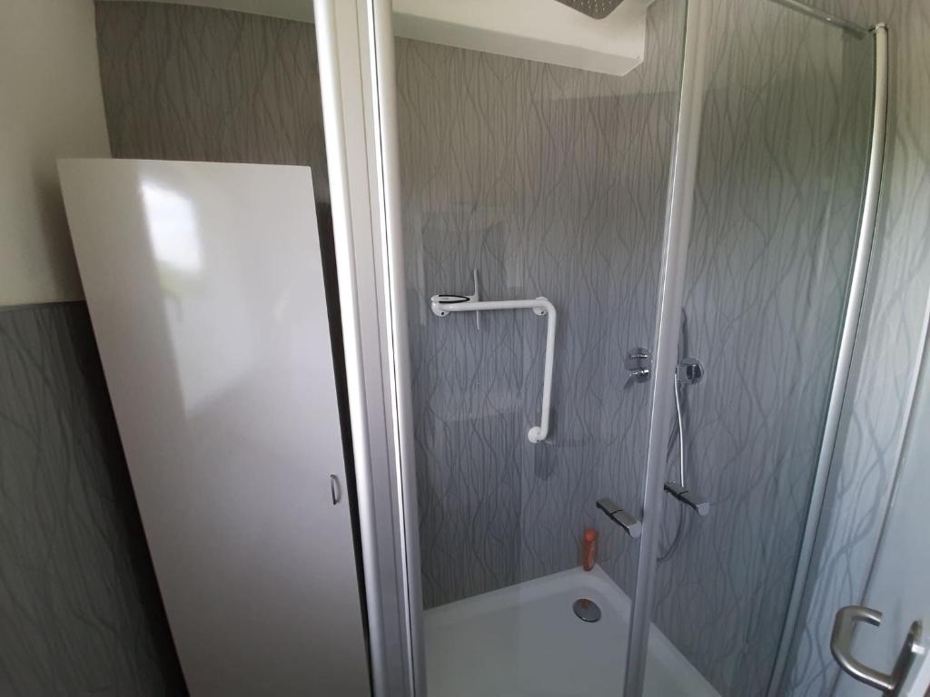 Koupelna v ubytování Gierske Wohnung