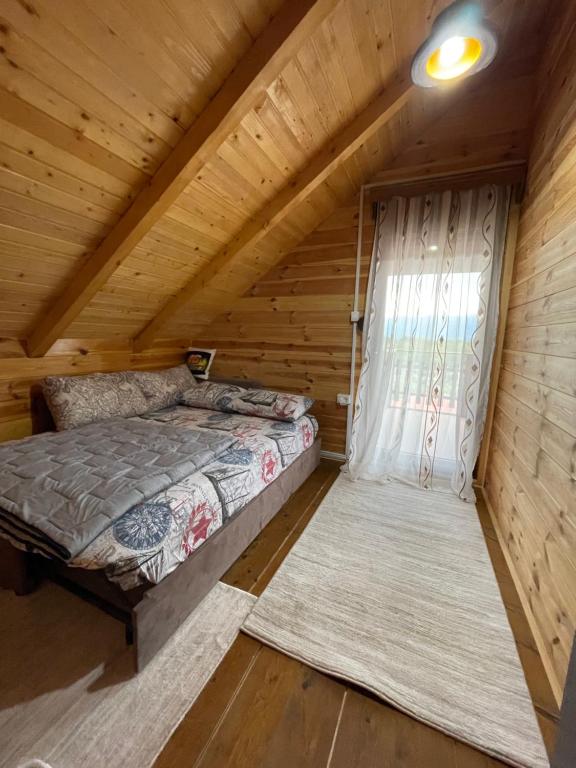 Postel nebo postele na pokoji v ubytování Cosy Cottage with Private Pool - Andrej