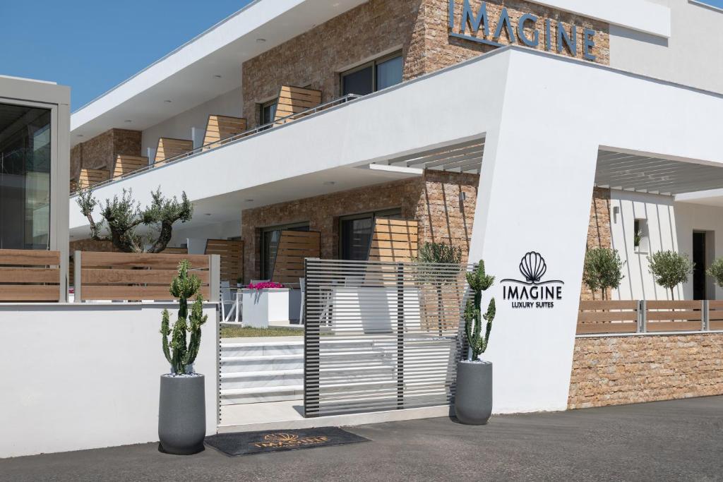 Budova, kde se aparthotel nachází