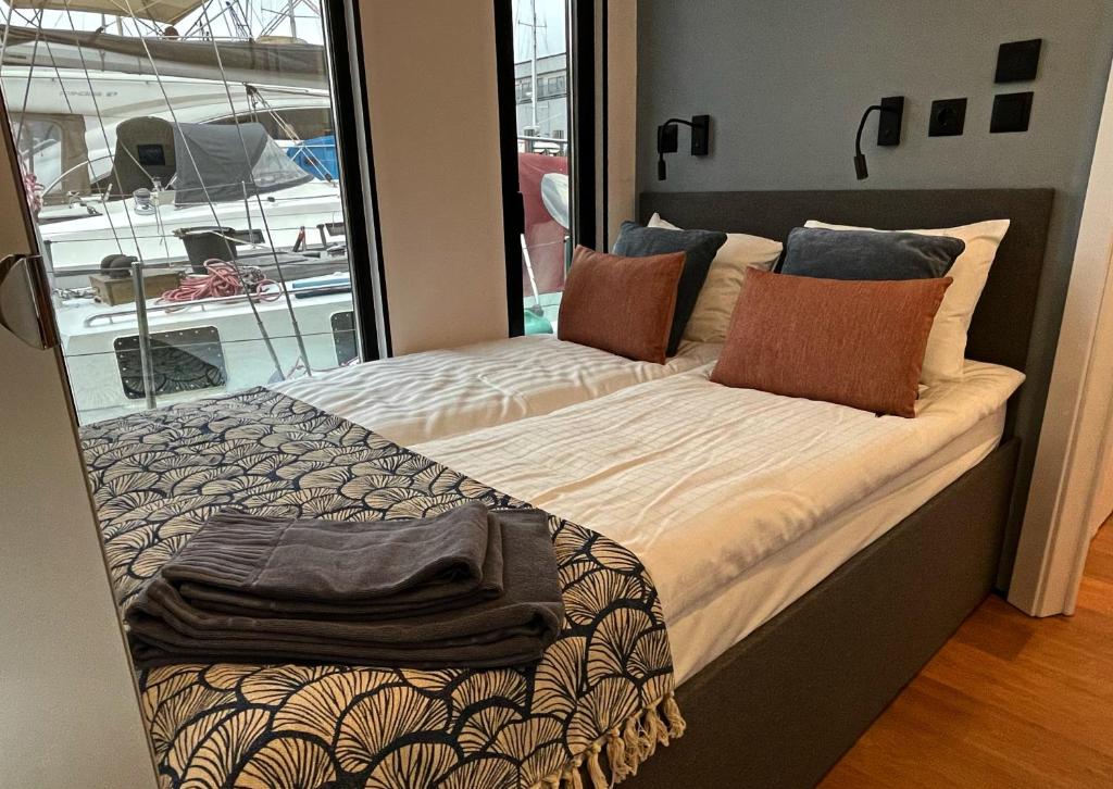 Postel nebo postele na pokoji v ubytování La Mare Resort