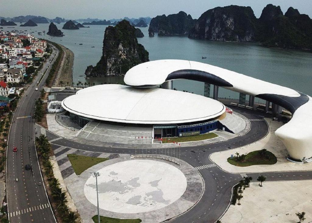 Harmony HaLong Hotel - 5