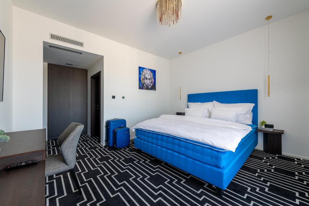 Hotel ZEMPLEN - Resim 8