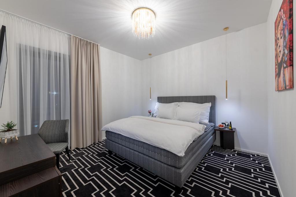 Hotel ZEMPLEN - Resim 12